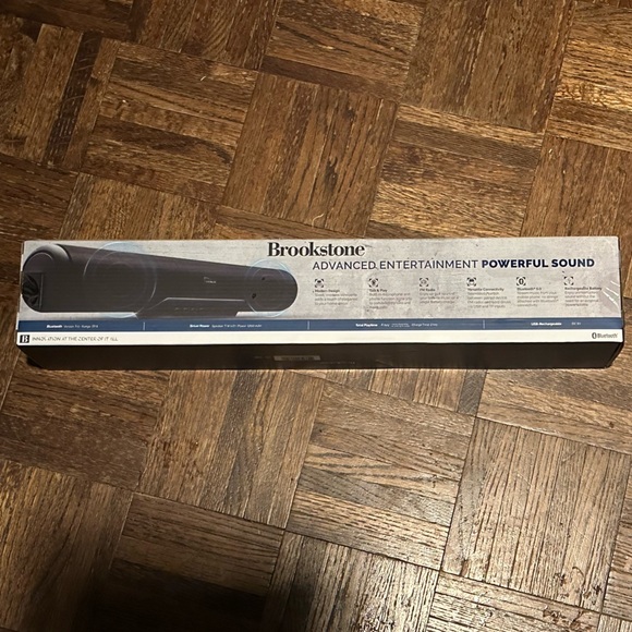 Brookstone Other - Brookstone Bluetooth soundbar